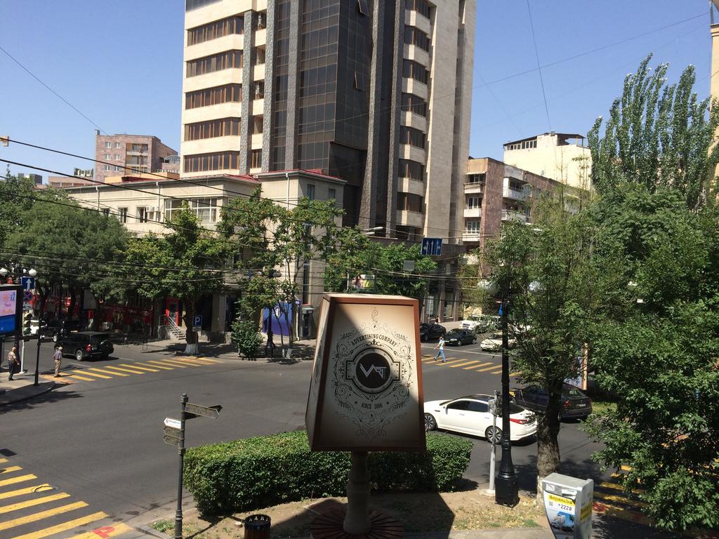 Your Home In Yerevan Room photo